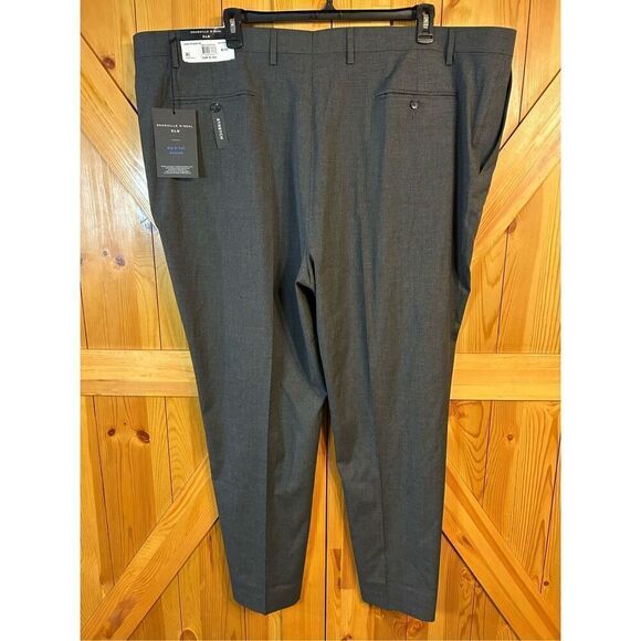 Shaquille O'Neal XLG Big and Tall Stretch Fabric Classic Fit Flat Front Suit Pa - Picture 4 of 7